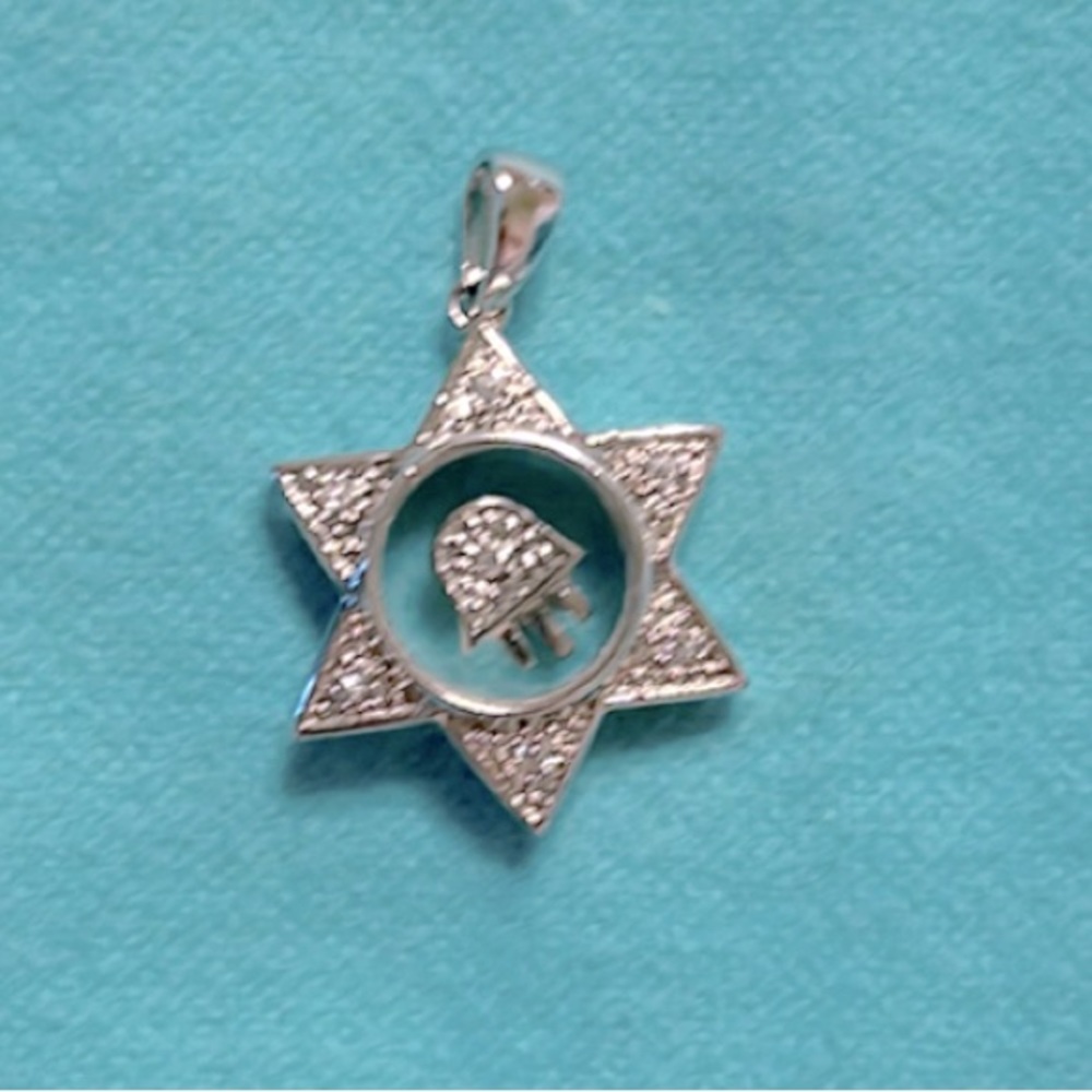 Jewish patriotic Hamsa Hand Pendant Star Of David